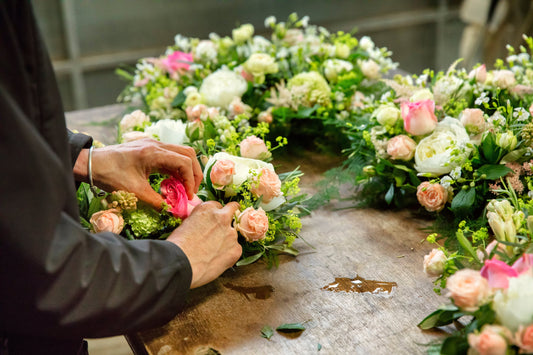How to Order Flowers for a Funeral Service in Encinitas: A Local Guide