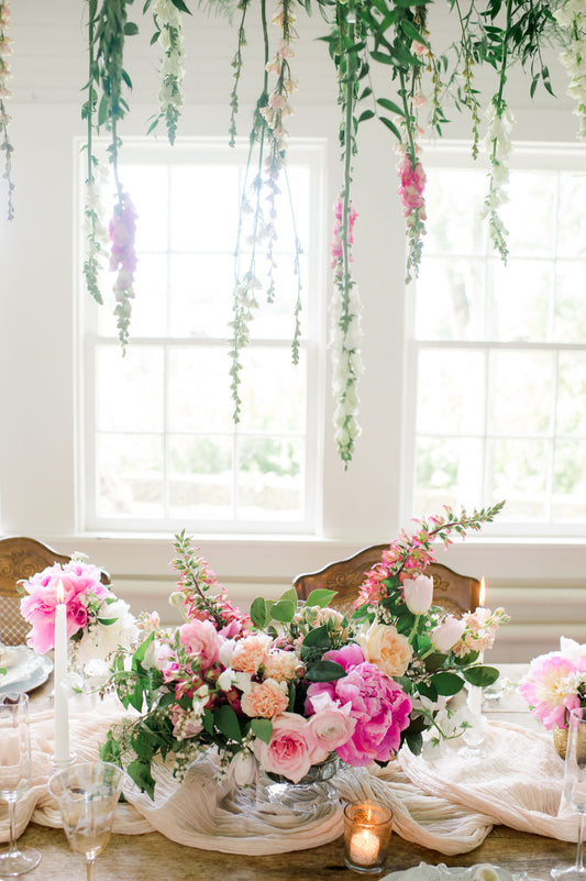 Table Arrangements | Charming Display