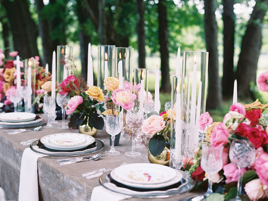 Long and Low Centerpieces | Chat-Friendly Florals