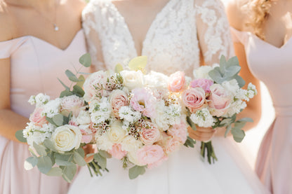 Bridesmaid Bouquet | Soft & Stunning